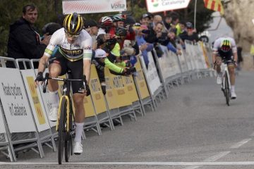 Giro Catalogna, tappa a Roglic che è sempre più leader