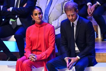 Harry e Meghan invitati all'incoronazione di Carlo. Ci saranno?