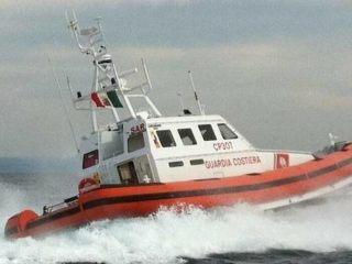 Violate norme sicurezza, Guardia Costiera Trieste ferma nave