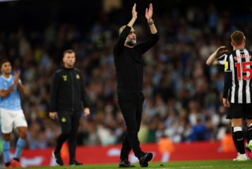 Calcio: Guardiola in cima classifica allenatori più spendaccioni