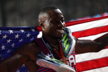 Atletica: Holloway migliora il record mondiale sui 60m ostacoli