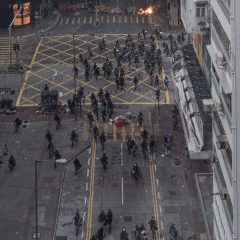 Da Capitol Hill a Hong Kong, immagini di un mondo in rivolta