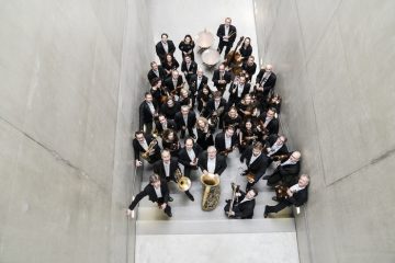 La Mozarteum-Orchester Salzburg a Bologna con Luigi Piovano