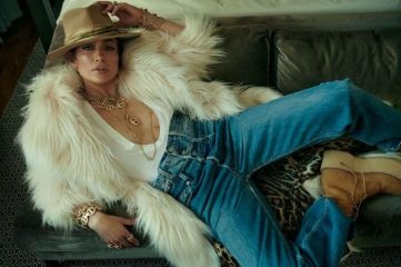 Jennifer Lopez nel nuovo album la favola d'amore con Ben Affleck