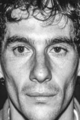 Una mostra ricorda Ayrton Senna a Imola trent'anni dopo