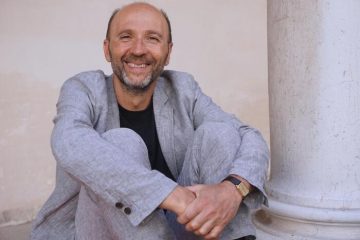 Treccani, show Saba per la Giornata mondiale della poesia