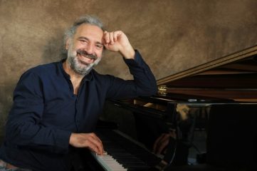 Stefano Bollani, 'in tour con Danish Trio e tanta musica nuova'