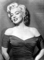 Per sempre accanto a Marilyn, un industriale compra un loculo