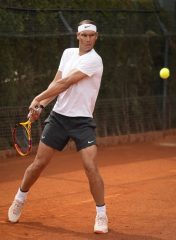 Open Barcellona: rientro vincente per Nadal, battuto Cobolli