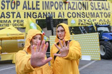 Coldiretti al Brennero, in corso controlli su tir e autobotti