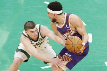 Basket: Nba; Booker firma 52 punti e Phoenix passa a New Orleans