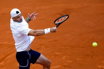 Internazionali: Dimitrov supera Nishioka, ora affronterà Atmane