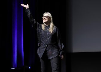 Meryl Streep alle donne, non arrendiamoci