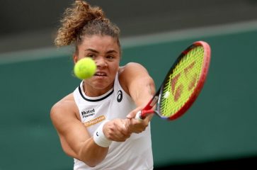 Wimbledon: Paolini super, batte la Andreeva e vola agli ottavi