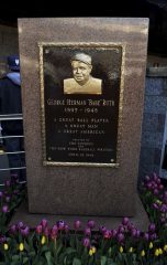 Maglia di Babe Ruth all'asta, offerta record da 13,3 milioni