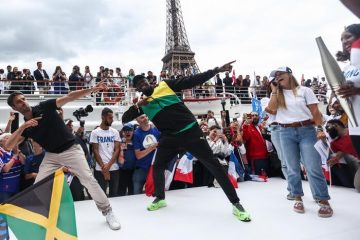 Parigi 24: Usain Bolt lancia campagna contro tratta essere umani