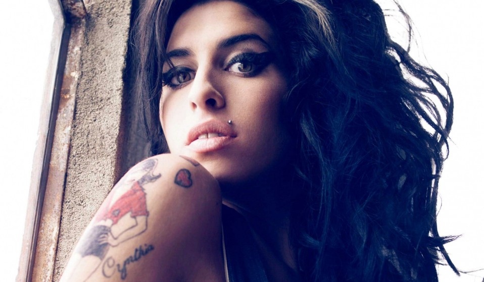 Amy-Winehouse-Wallpapers--958x559