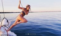16791992-7312499-Saoirse_is_seen_on_the_family_s_boat_in_an_Instagram_photo_poste-a-29_1564710335076