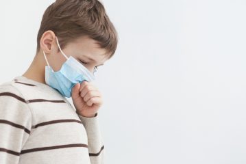 I bambini si ammalano a causa del coronavirus cinese