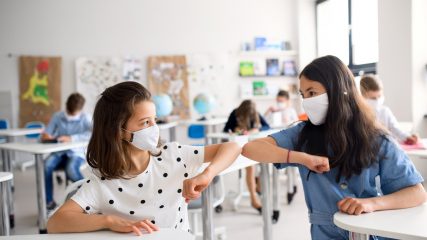 Coronavirus nei bambini. È ora di chiudere le scuole