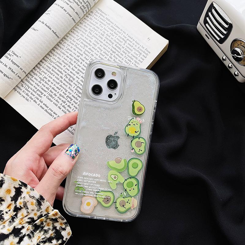 Quicksand phone case: the latest fusion of blingbling and fashion design