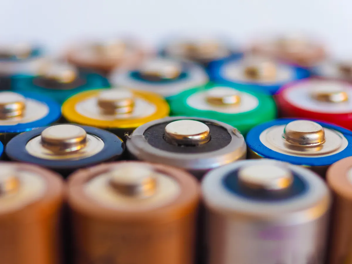 Lithium-Ion Battery Market