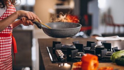 Caldo o freddo, quale cibo è più sano - cosa può e non può essere riscaldato.