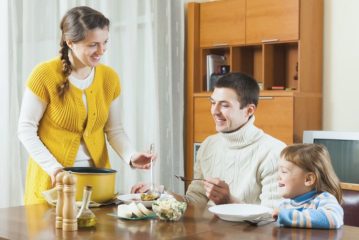 Cosa mangiare con mal di stomaco