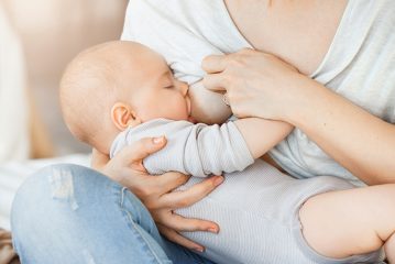 È possibile allattare alla temperatura di una madre