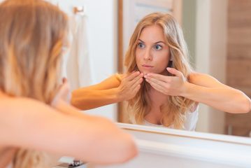 Vitamine per la pelle dell'acne, la recensione più utile