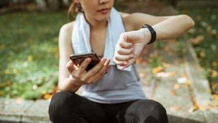 Le 7 migliori app di fitness per lo sport nel 2021. Recensione delle app mobili per iOS e Android.