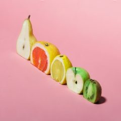 Miti sulla frutta, quanto zucchero c'è in loro, quando e quanto darli ai bambini e mangiarli da soli