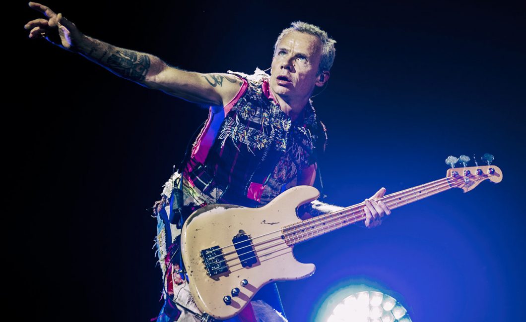 I Red Hot Chili Peppers durante il The Getaway Tour, in concerto a Bologna nell’ottobre 2016: fotografia a cura di Mathias Marchioni