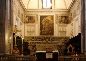 Main_altar_-_Sant'Anna_dei_Lombardi_-_Naples_-_Italy_2015 (1)