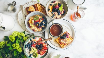 Cosa è più sano da mangiare a colazione, proteine, grassi o carboidrati, opinioni dei medici.