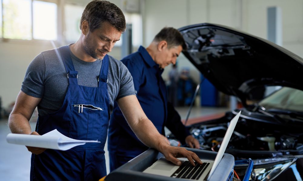 The Ultimate Car Maintenance Service Checklist: Ensuring Your Vehicle’s Top Performance
