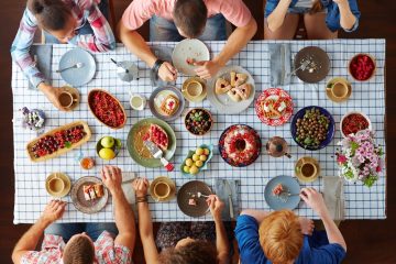 6 modi per smettere di mangiare troppo