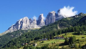 B-3673-campitello-di-fassa-e-gruppo-del-sassolungo