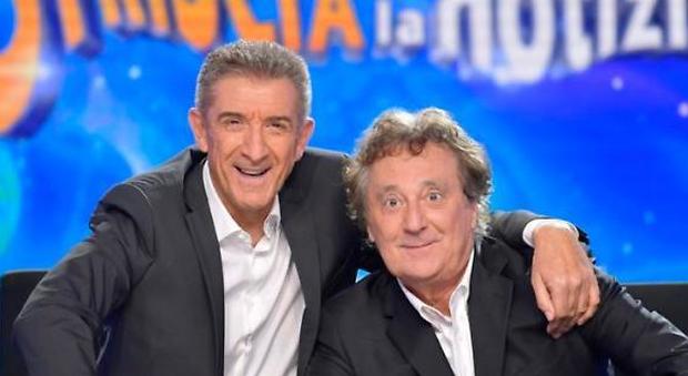 Striscia la Notizia, Enzo Iacchetti rivela: «Veline senza mutandine, io ed Ezio Greggio senza parole»