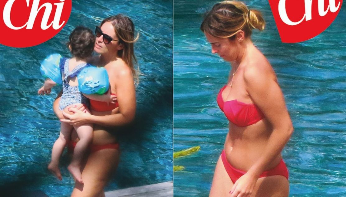 Maria Elena Boschi, vacanze in bikini con la famiglia in un resort vicino a Merano