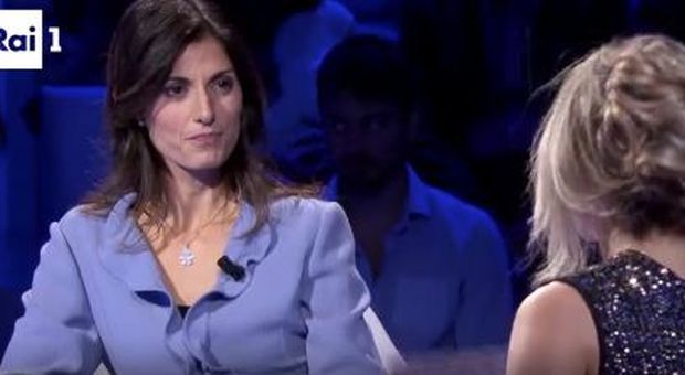 Virginia Raggi: «Matteo Salvini è ossessionato da me». ?La replica: «Sono ossessionato da una Roma più sicura e pulita»