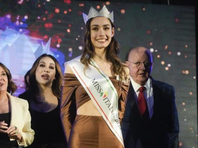 Lavinia Abate, chi è Miss Italia 2022: ha 18 anni, è di Roma e frequenta l'ultimo anno di liceo