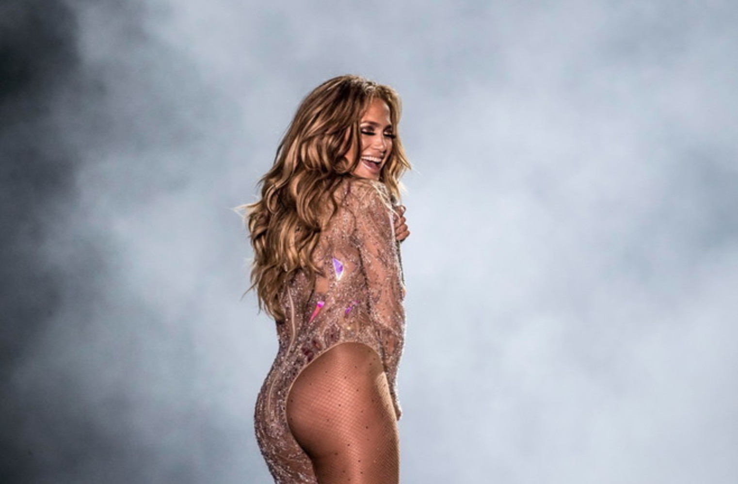 Beauty, sensuali come Jennifer Lopez: un corpo da urlo in 5 mosse