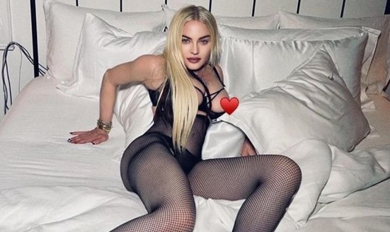 Madonna, più filtri che anni: le foto della star 63enne conquistano Instagram