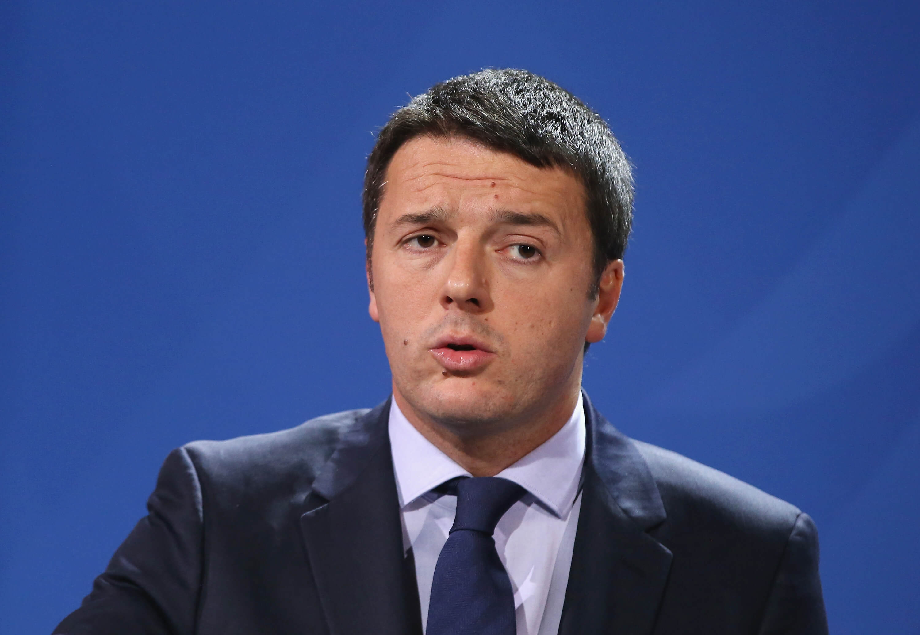 Renzi telefona al Premier Conte: «Lascio il Pd, ma assicuro il sostegno al governo»