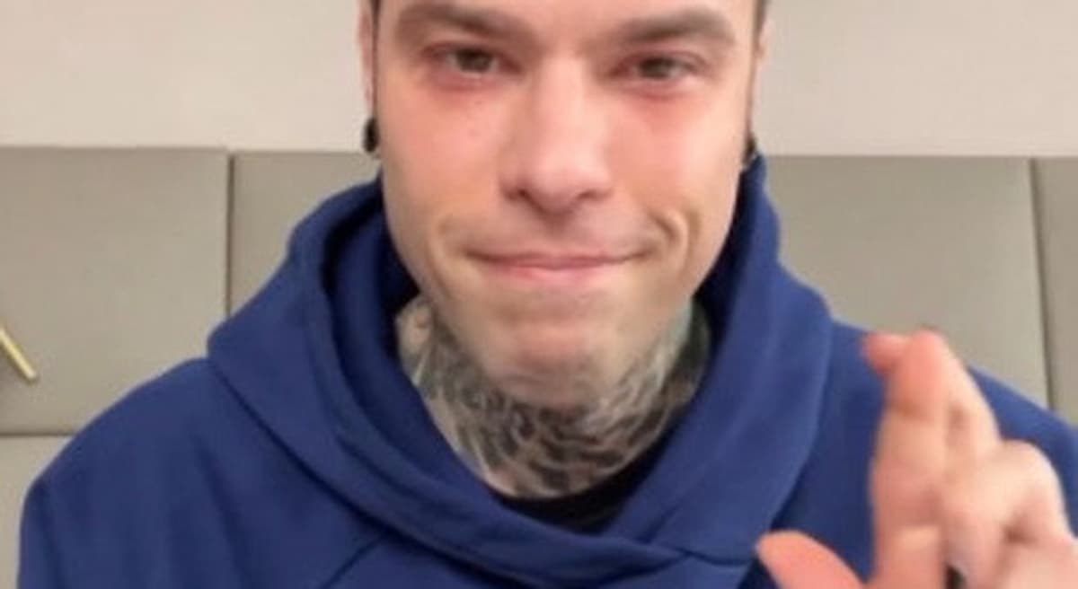 Fedez operato al San Raffaele di Milano. L'indiscrezione di “Libero”: non è chiaro l'esito dell'intervento