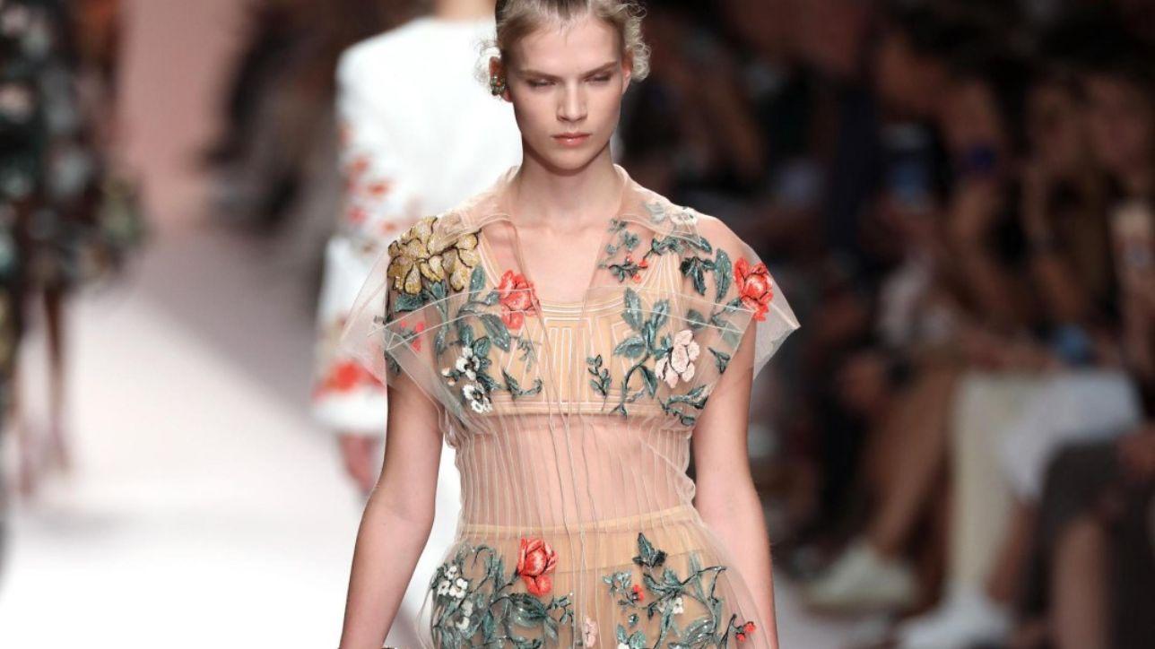 Moda: la primavera-estate di Fendi tra geometrie e fiori