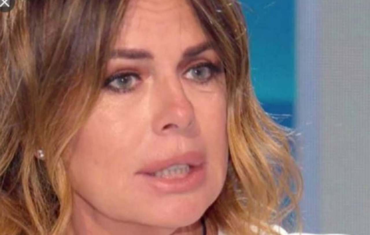 Paola Perego, lutto per la conduttrice: il papà è morto a causa del Covid