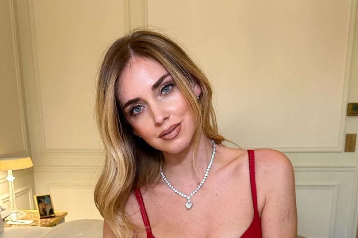 Chiara Ferragni, l'annuncio alle 15: notizia speciale in arrivo, di cosa si tratta