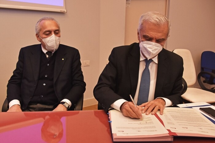 Ricerca: oncologia in Romagna, accordo da 1,8 milioni